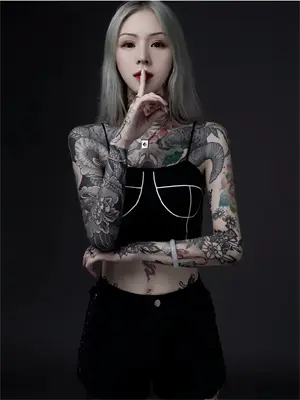 红颜倾心什么意思